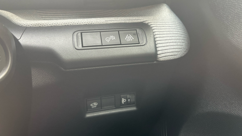 Citroen C3 Aircross 83kW Standard Range Plus 44kWh 5dr Auto Electric Hatchback